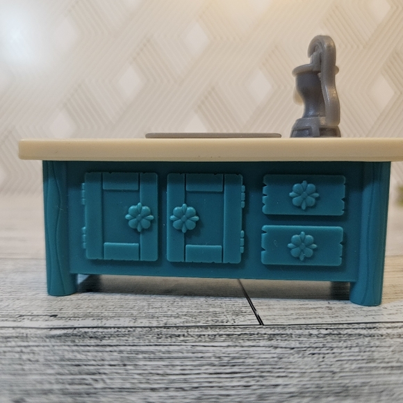 Battat Other - Li'l Woodzeez Playset Replacement Sink Furniture Calico Critters